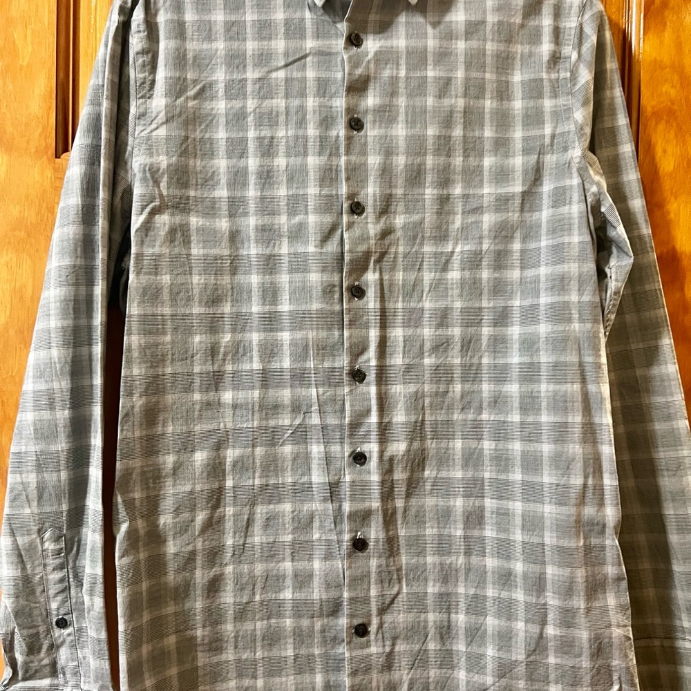 Express Extra Slim Men’s Button Down